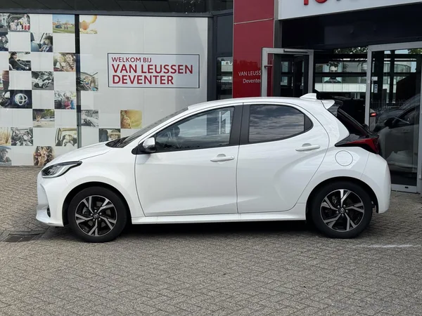 Toyota Yaris, foto 2