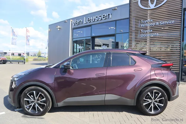 Toyota C-HR, foto 2