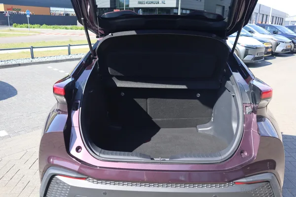 Toyota C-HR, foto 4
